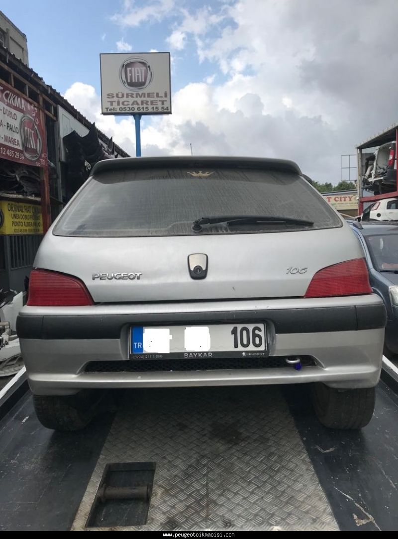 Peugeot 106 Bagaj Kapağı 