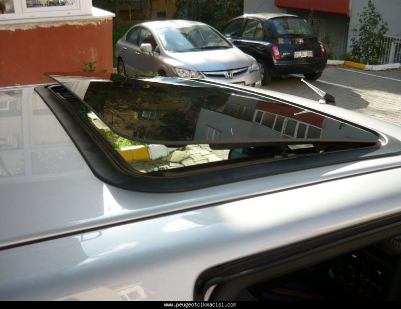 Peugeot 106 Sunroof Camı