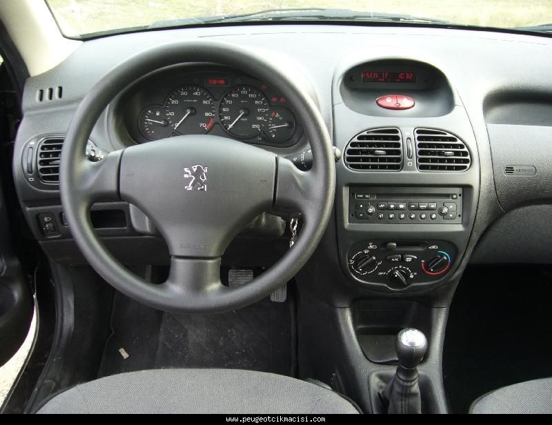 Peugeot 206 Küllük